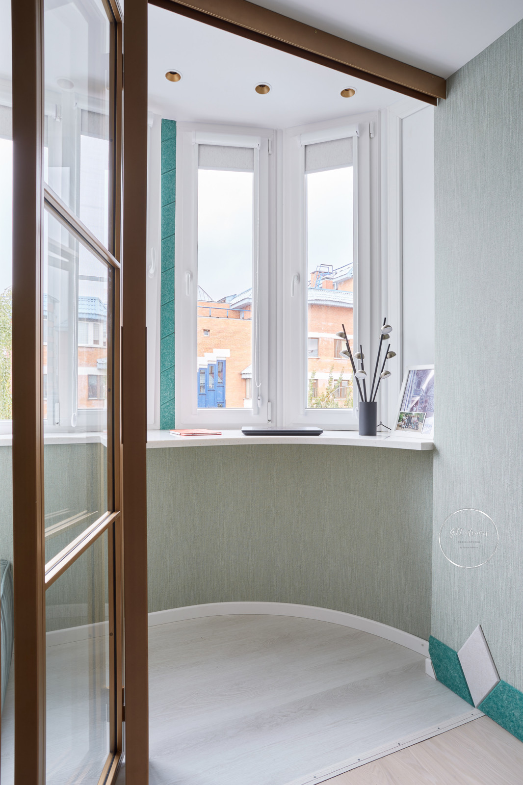 Art Deco + девушка-подросток