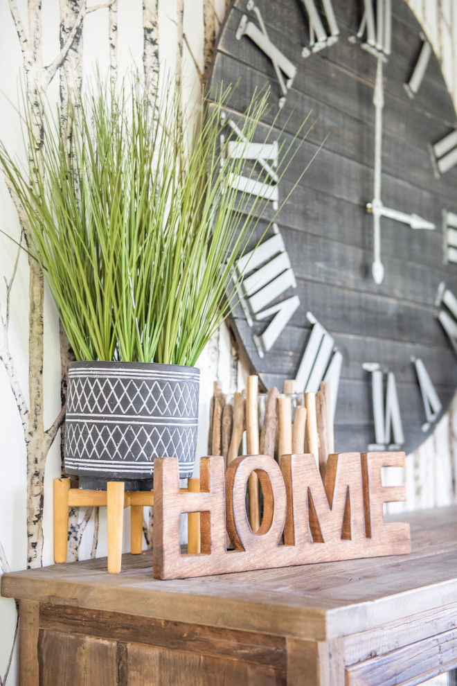 Home design - transitional home design idea in Toronto