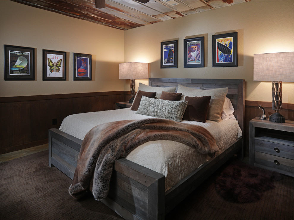 Country guest bedroom in Atlanta with beige walls, carpet and brown floor.