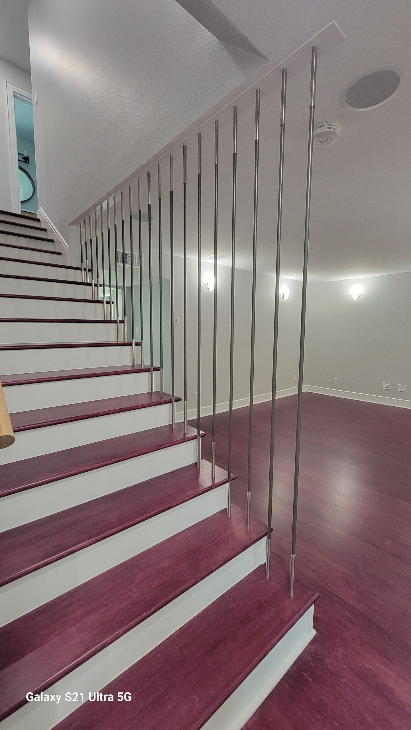 FULL  MODERN REMODELATION HOME / NEW FLOORING, CUSTOM HANDRAIL