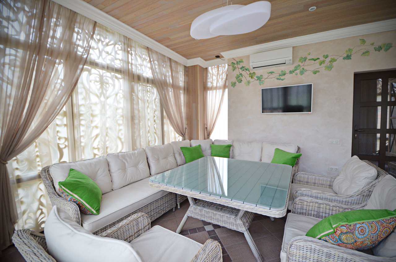 Интерьер летней веранды