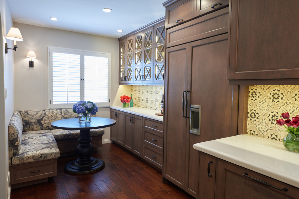 Elegant kitchen photo in Los Angeles