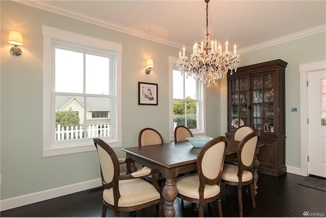 Custom Home-Magnolia
