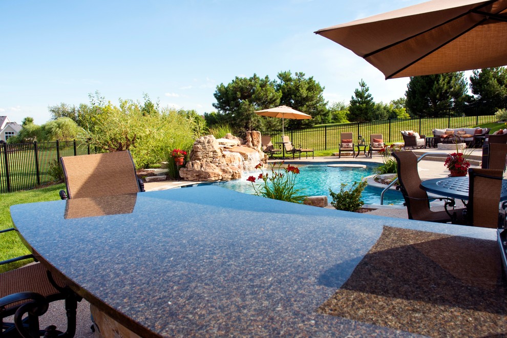 Free Form pool