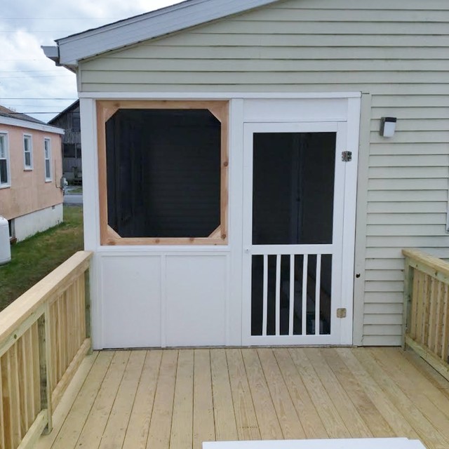 Front & Back Porch Addition Maritim Sonstige von ROBERTS PROPERTY