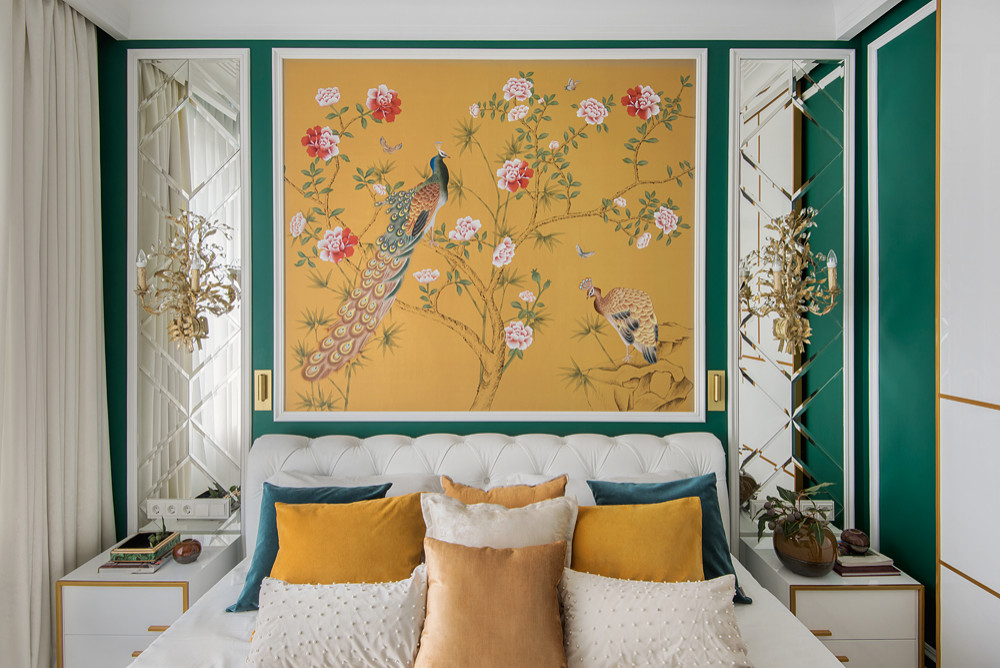 Золотой павлин