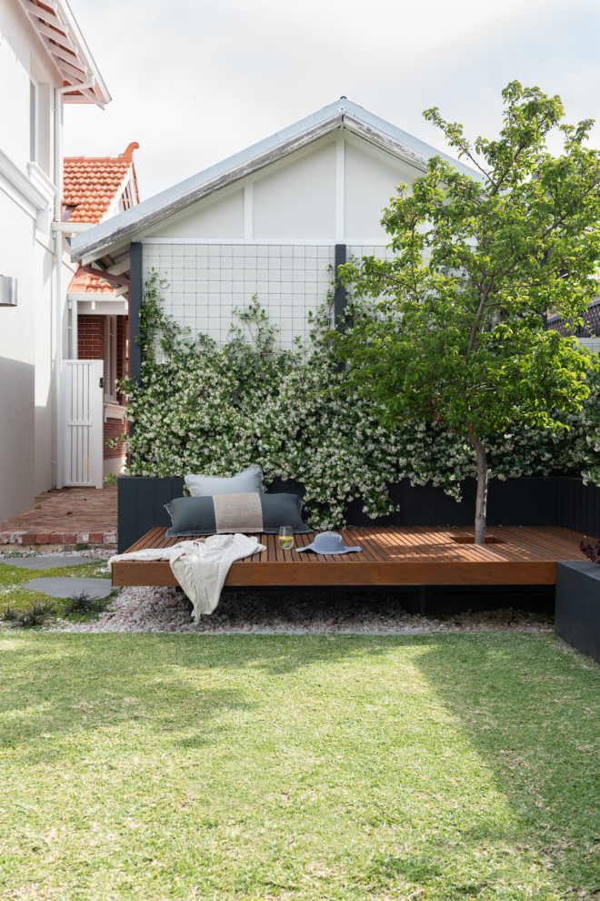 Photo of a beach style deck in Perth.