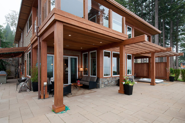 Bay House coastal-courtyard