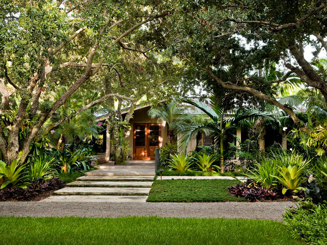 South Miami Garden - Tropical - Landscape - Miami - by ...