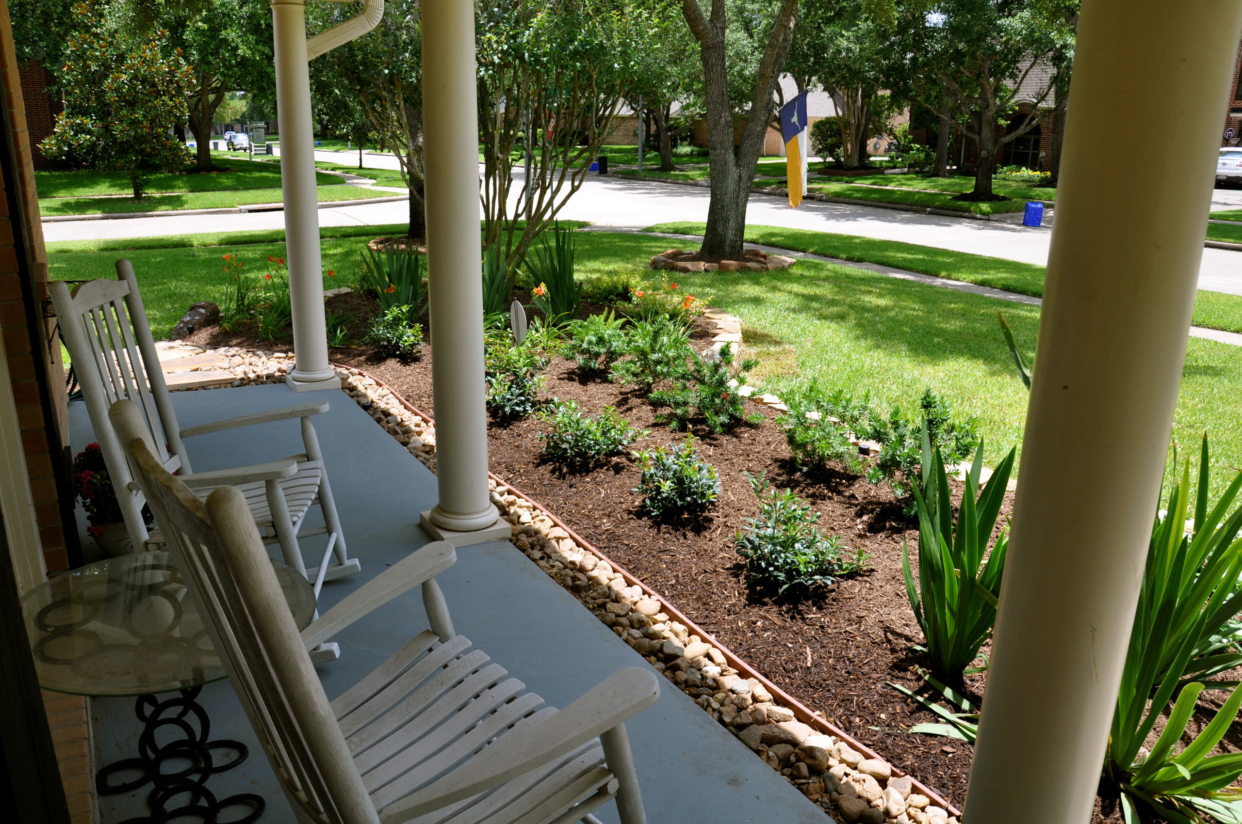 Front yard landscape projects