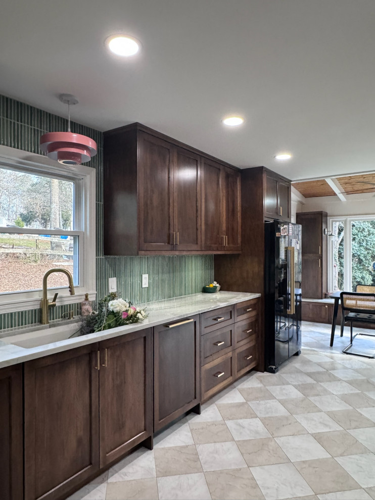 From Dated to Distinct: A Mid-Century Modern Kitchen Makeover