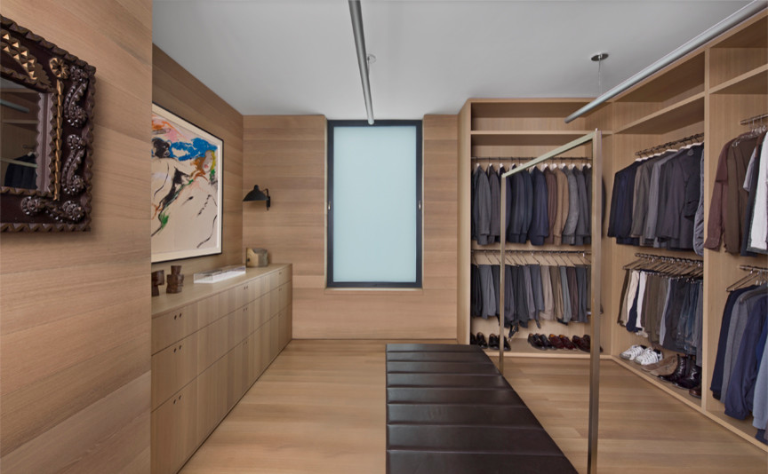 Inspiration for a large contemporary storage and wardrobe in Detroit.