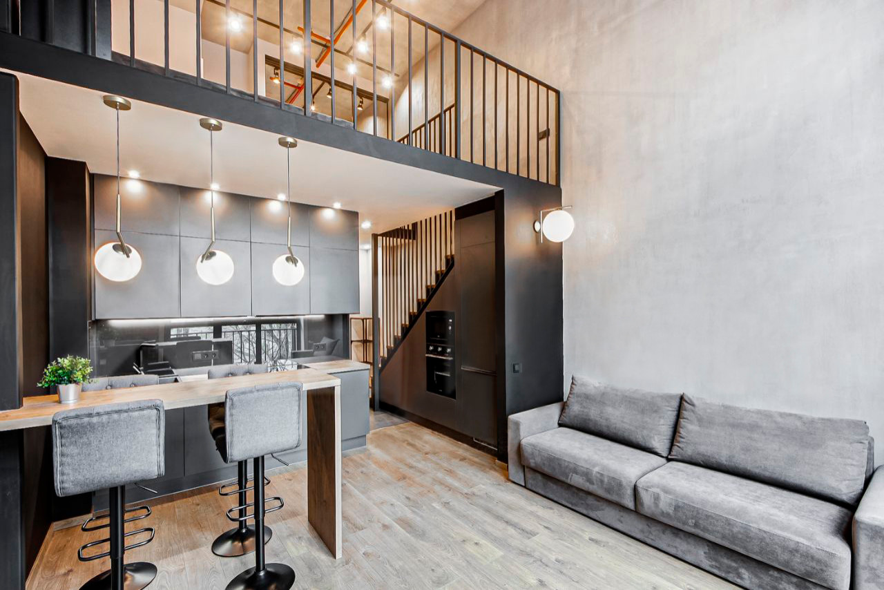 Геометрический двухуровневый лофт