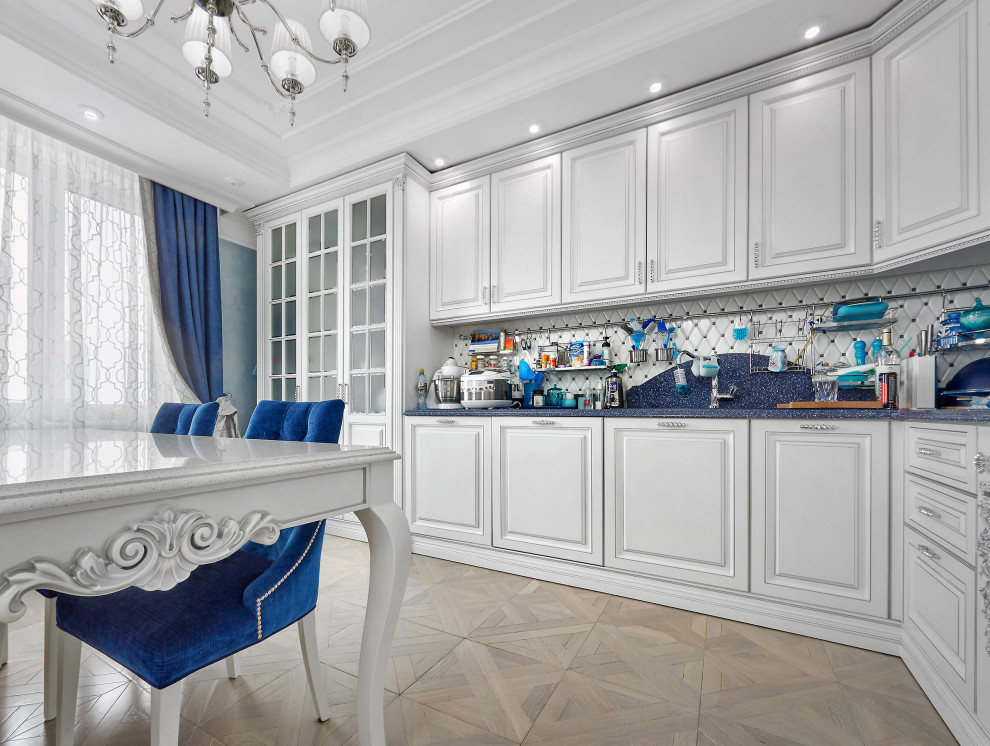 Сакко и Ванцетти (мебель фирмы Selena)