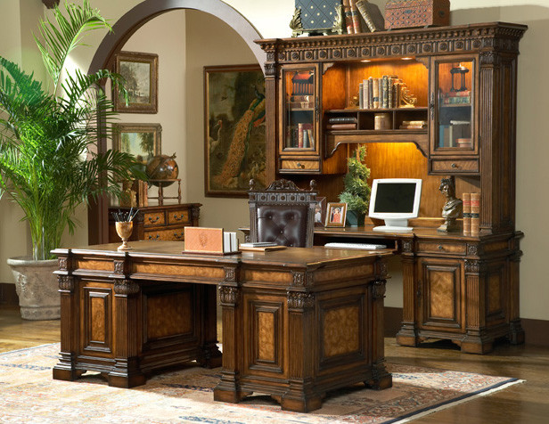 This is an example of a mediterranean home office in Vancouver.