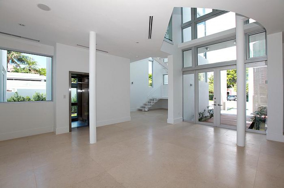 Trendy home design photo in Miami