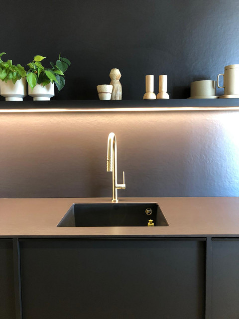 Davis modern-kitchen