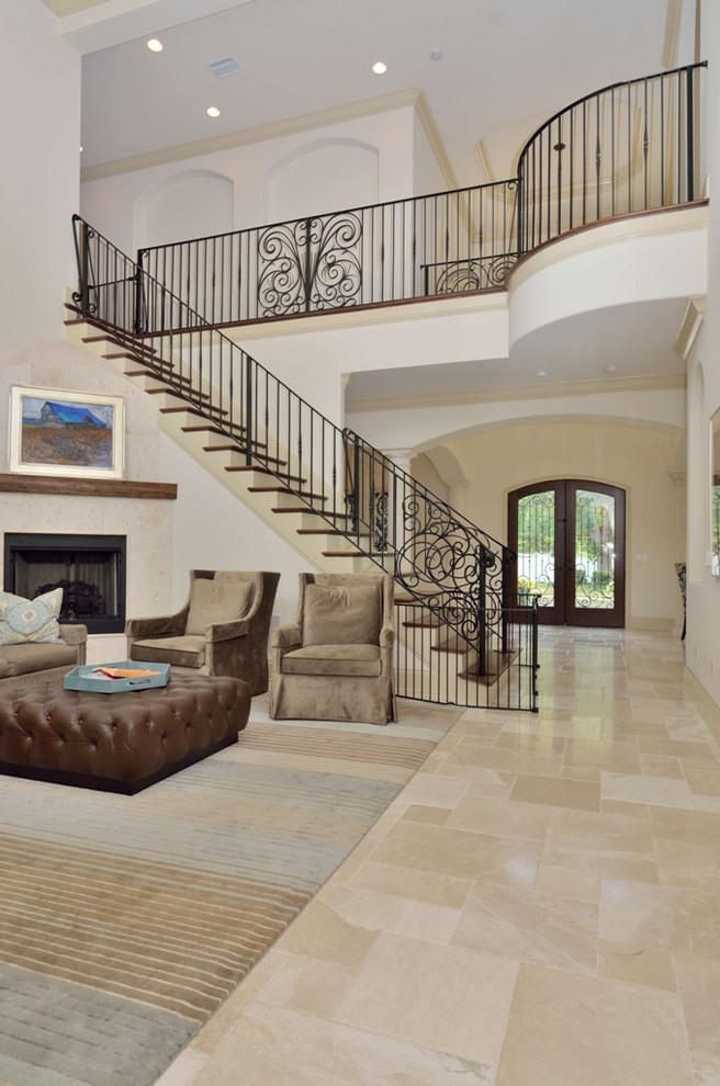 Staircase - transitional staircase idea in Tampa