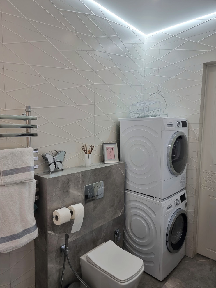 Фото реализованной ванной с подсветками