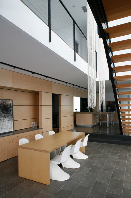Ocean Front Walk contemporary-matplats