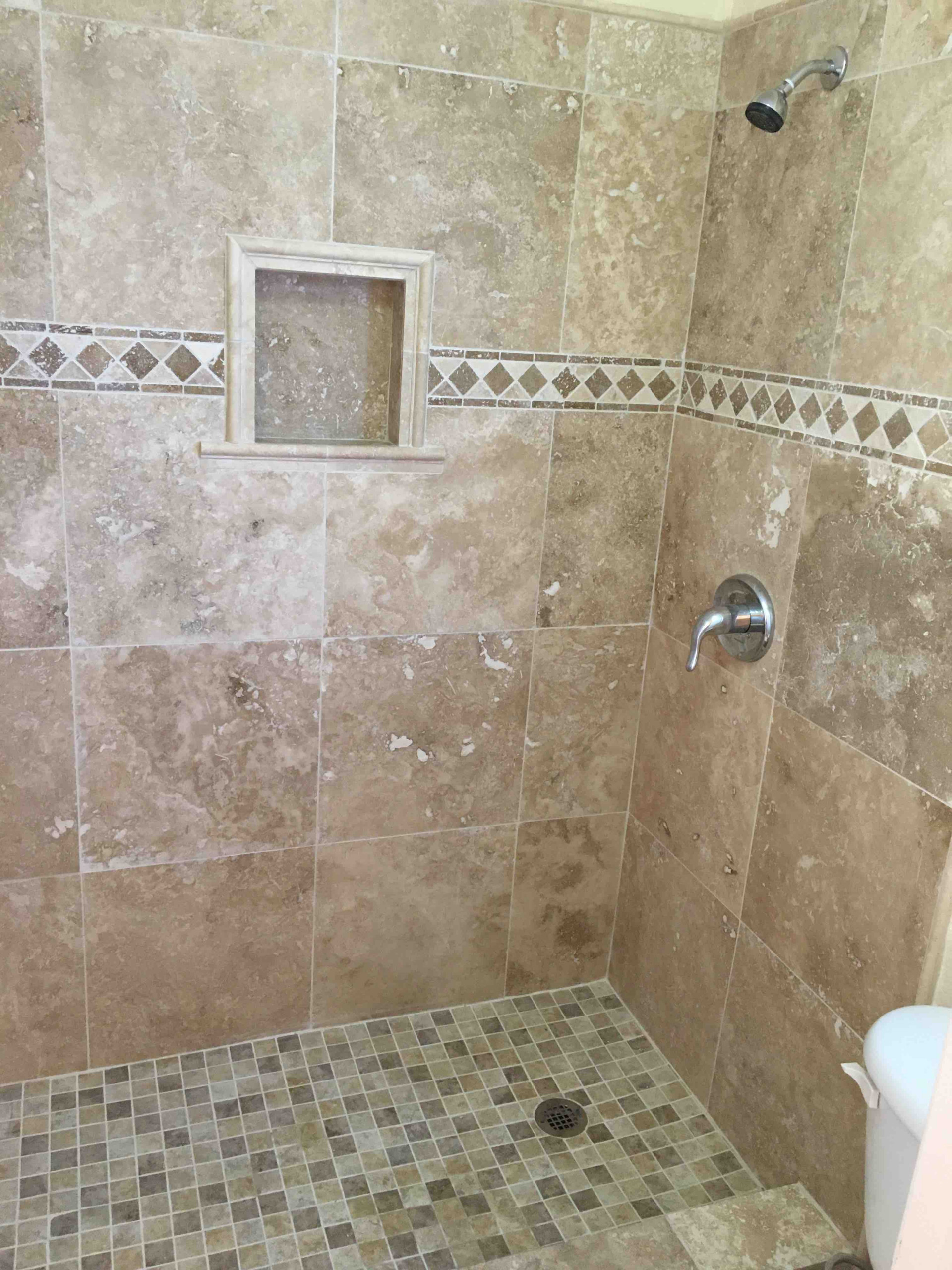 Tubs/ Showers