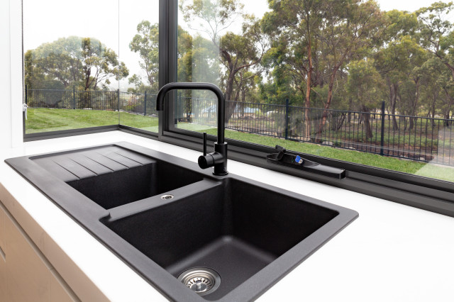 Acton House contemporary-koek