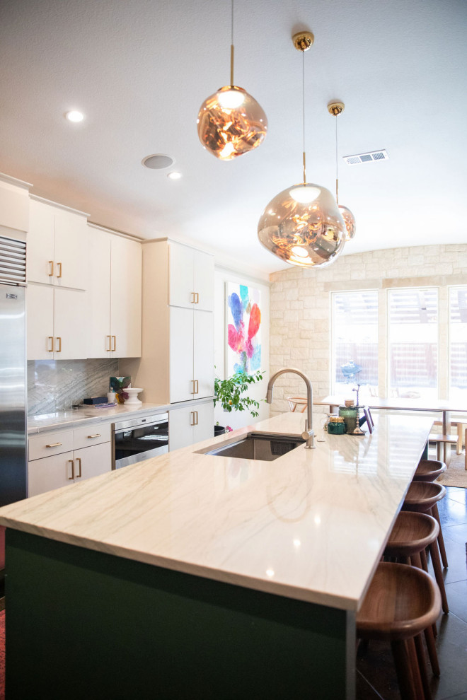 Entry, Living, Kitchen, Laundry + Bathrooms