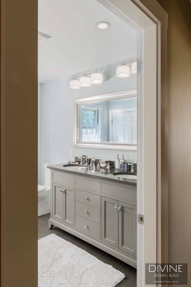 Inspiration for a transitional home design remodel in Boston