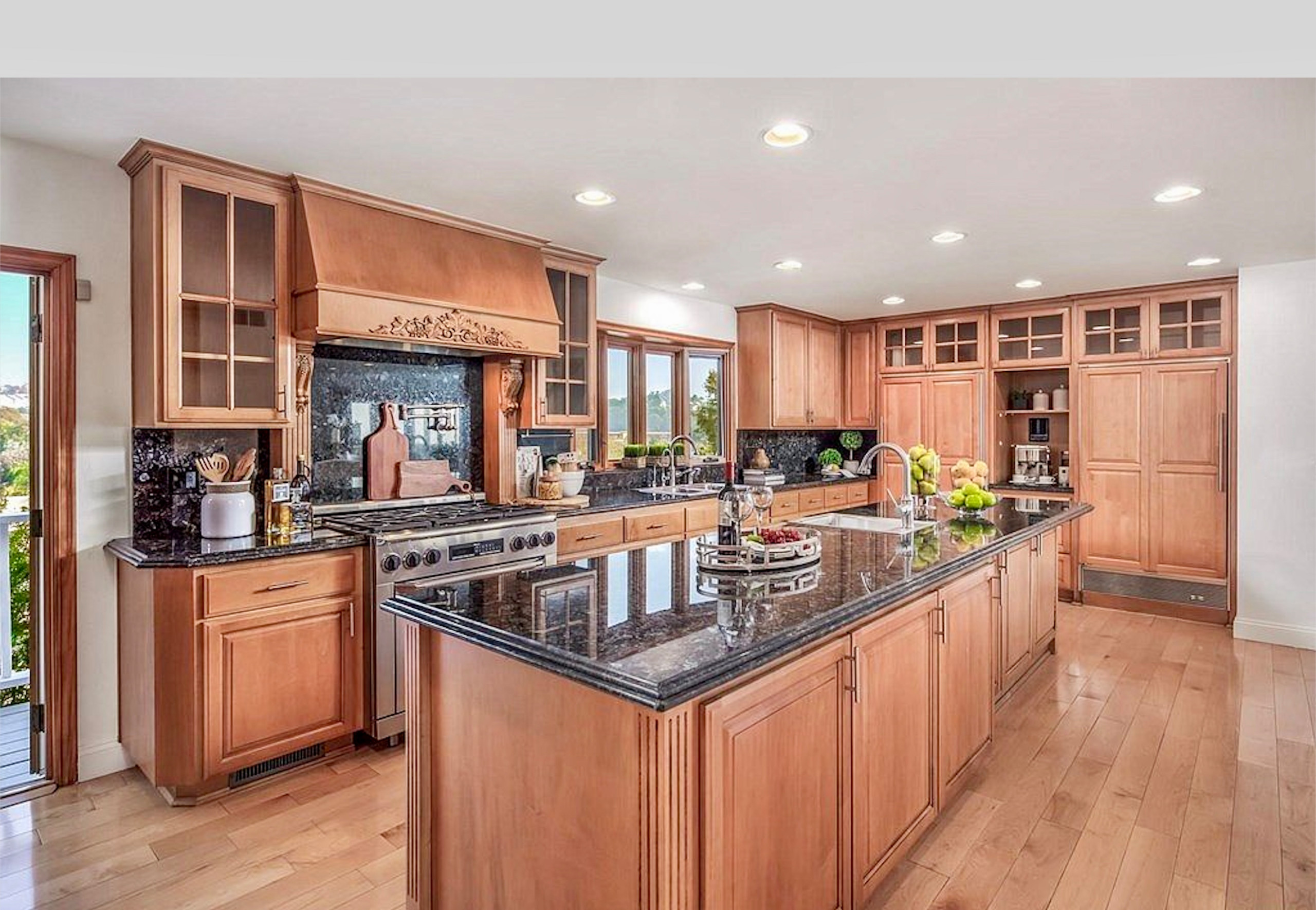 Luxury home staging - Encinitas CA 2020