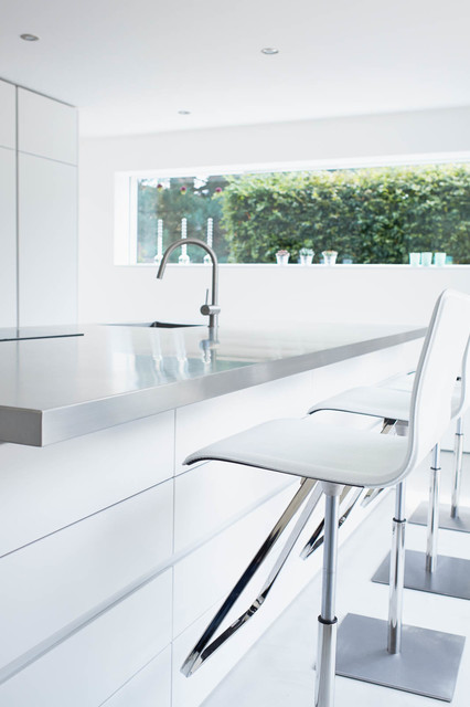 Modern Extension 