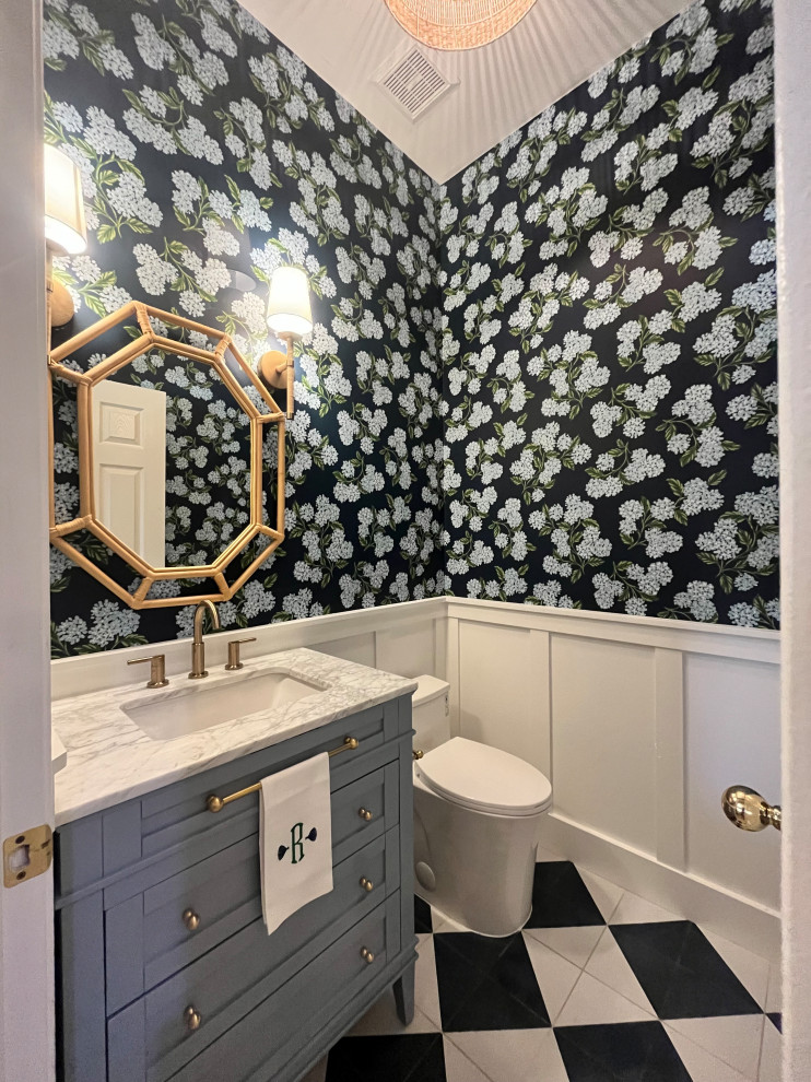 Bathroom - bathroom idea in Phoenix