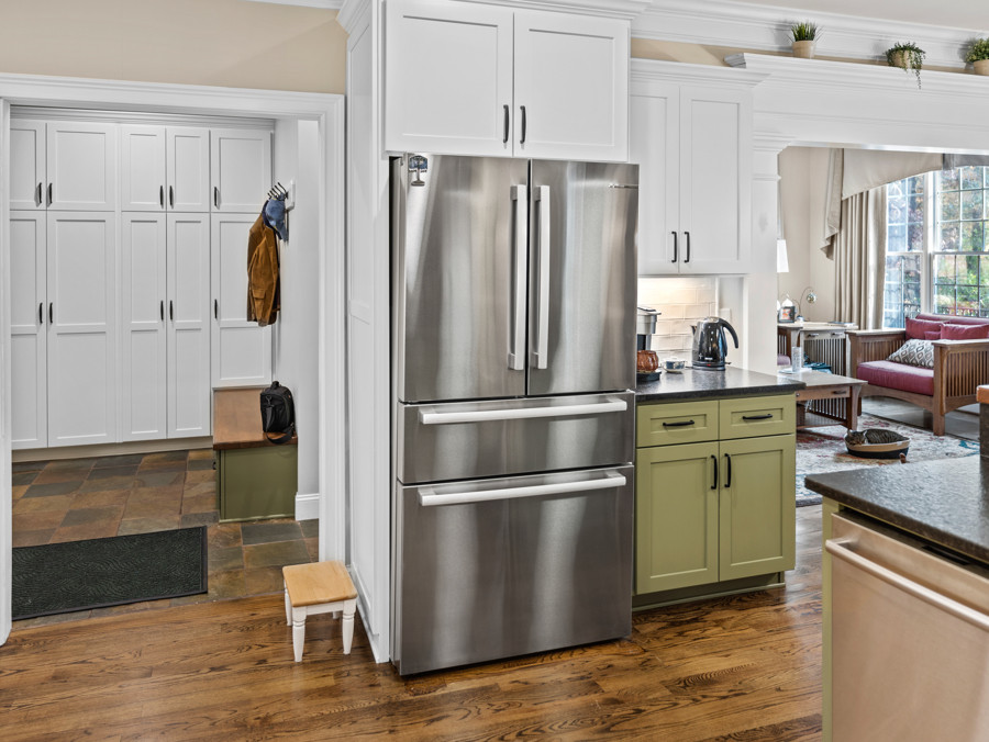 Pine Valley Kitchen