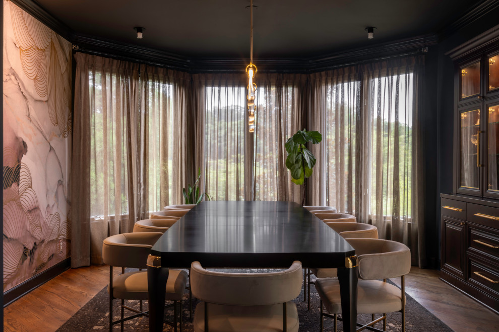 Inspiration for a transitional dining room remodel in DC Metro