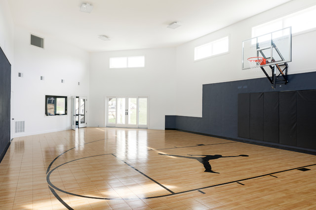 Orono Custom Home contemporary-hemmagym