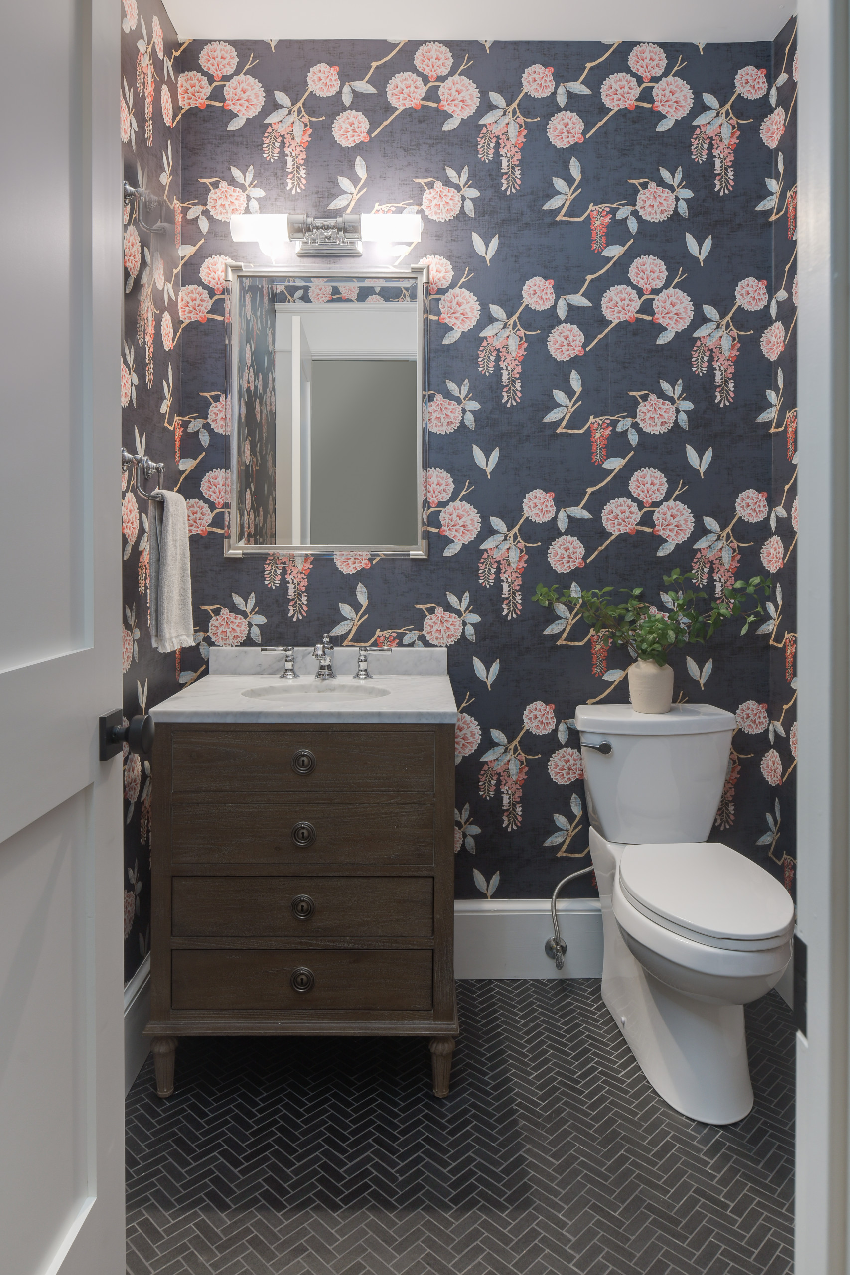 Farmhouse Glam