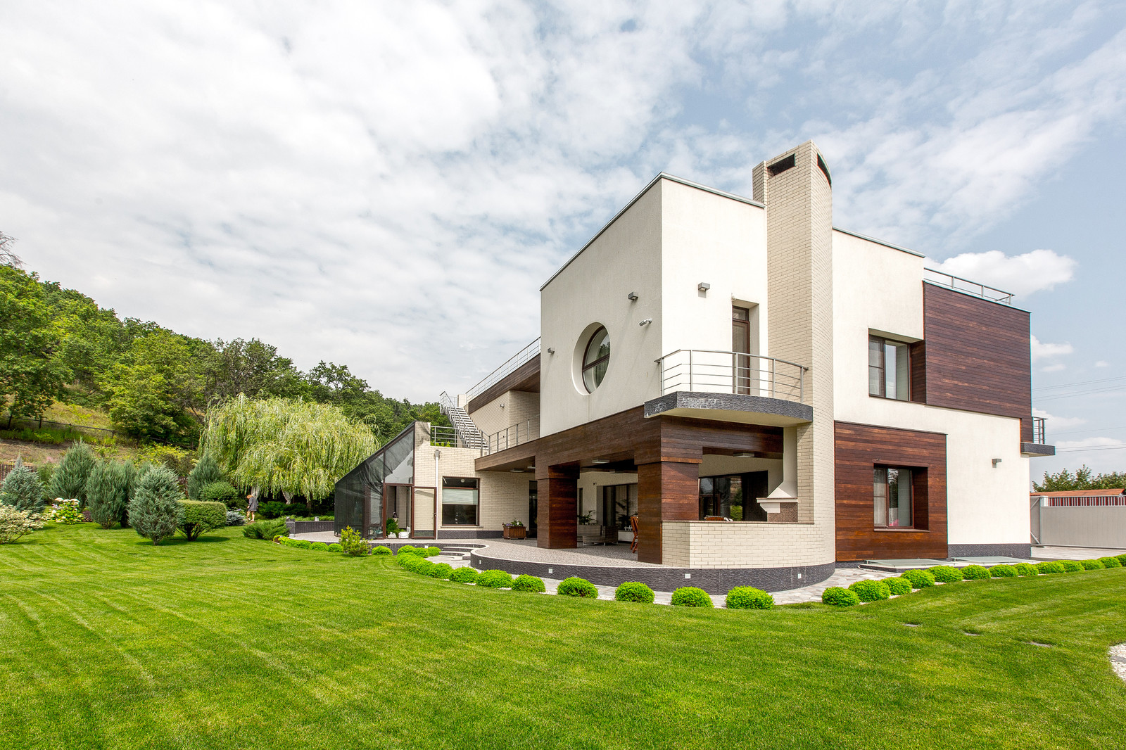 Жилая усадьба на Волге