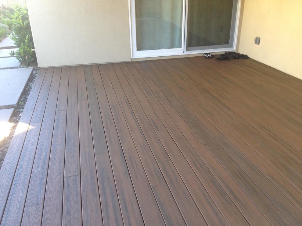 Deck - transitional deck idea in Orange County
