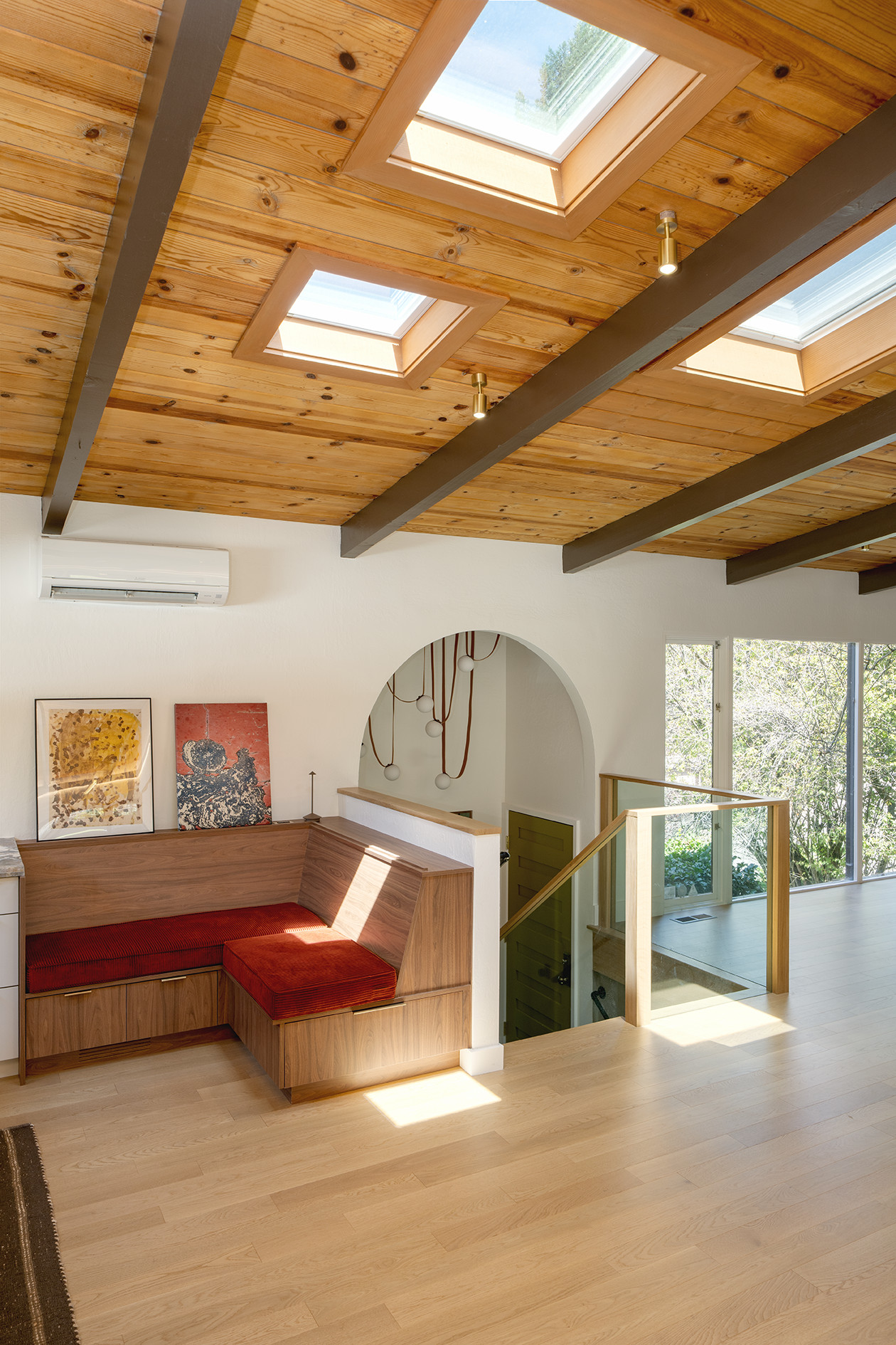 Warm Mid-Century Modern Home Remodel