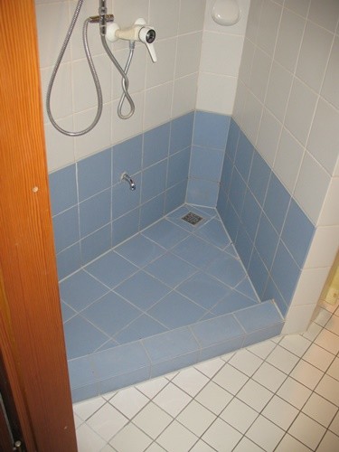 Badezimmer renovieren - wohin mit der Dusche?