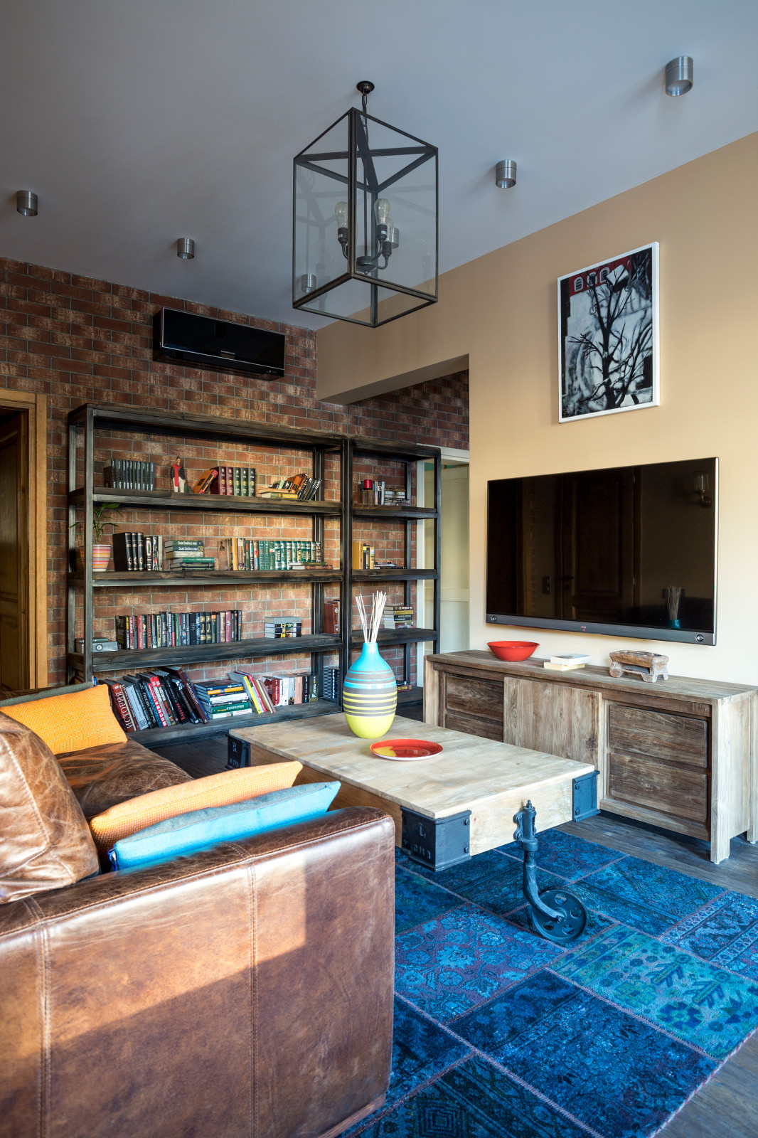 Эклектичный уютный лофт, 84 кв.м. | Eclectic loft