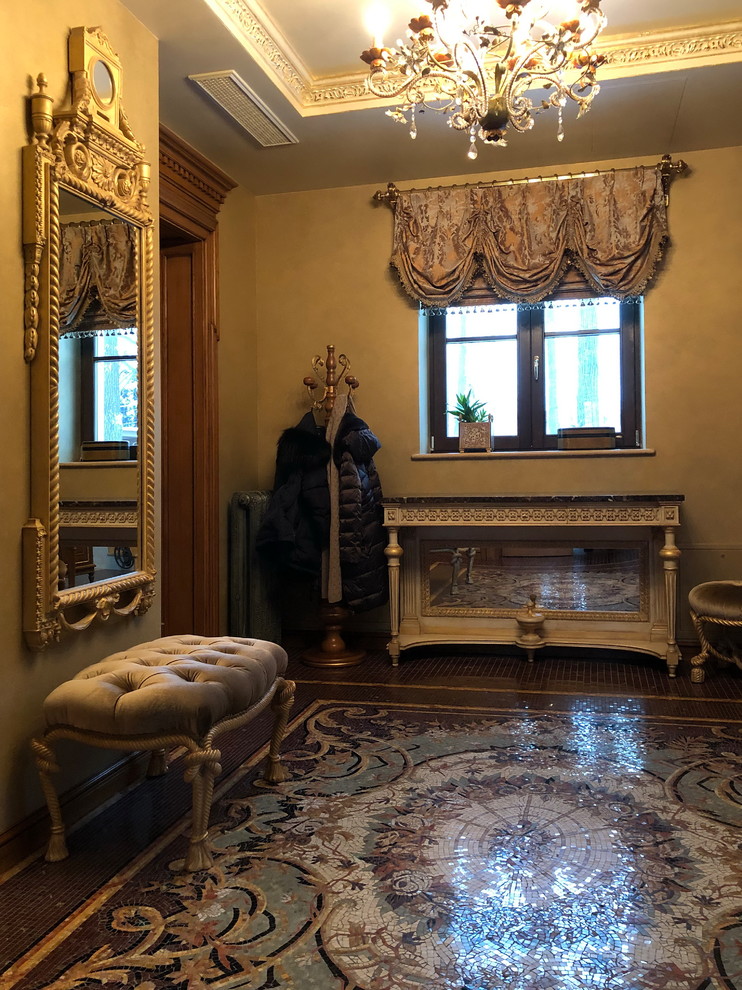 Прихожая с Венецианской мозаикой