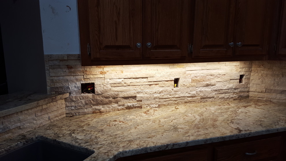 Kitchen - rustic kitchen idea in Oklahoma City
