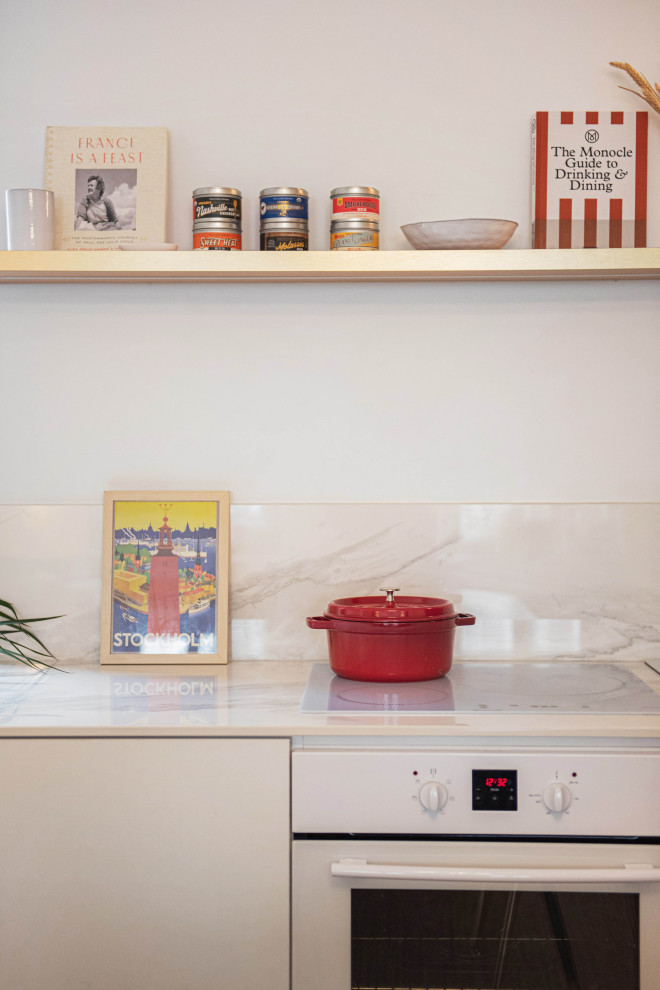 Réalisation d'une cuisine design.