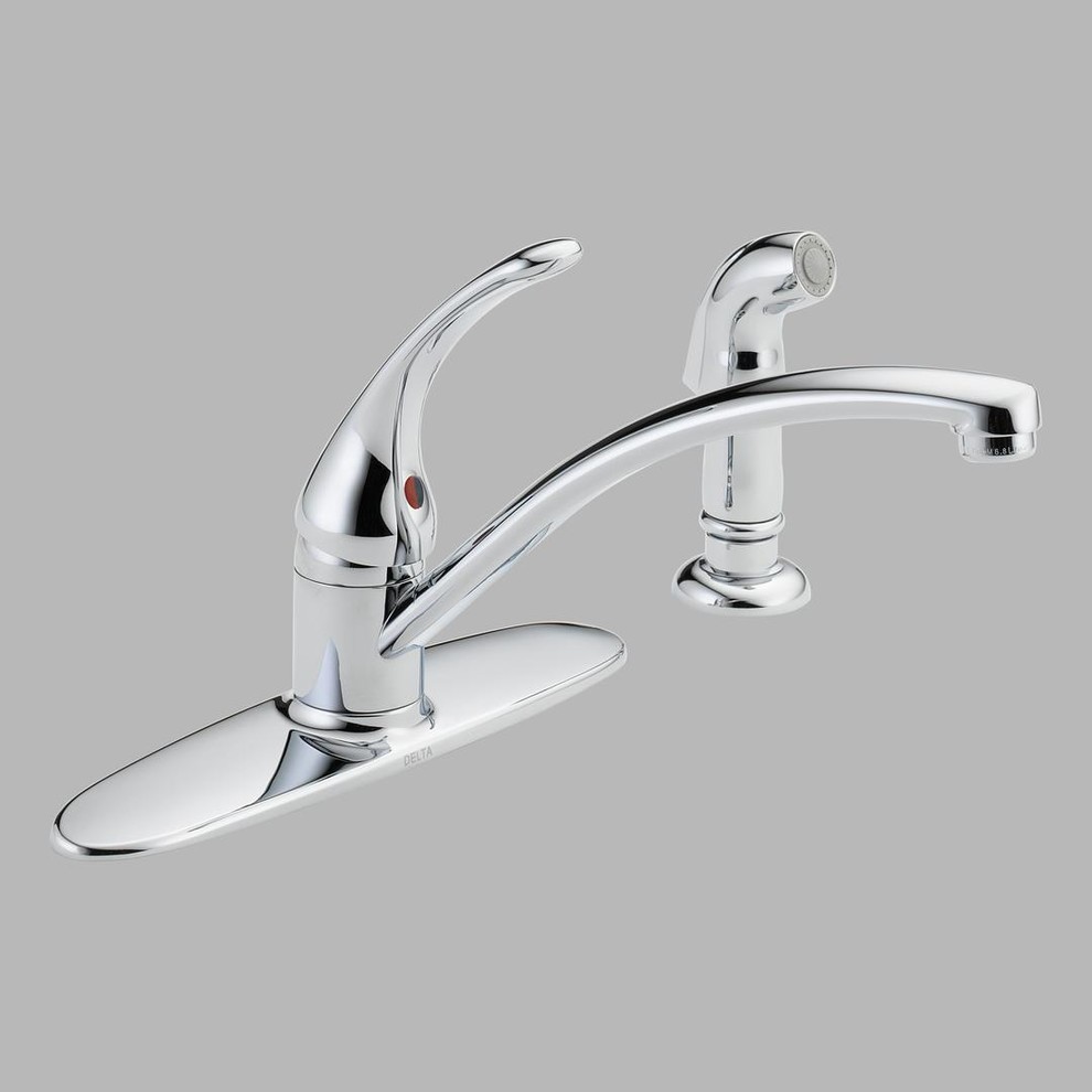 Delta Foundations Foundations: Single Handle Kitchen Faucet with Spray in Chrome