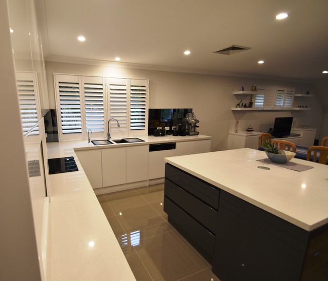 Normanhurst Kitchen modern-kitchen