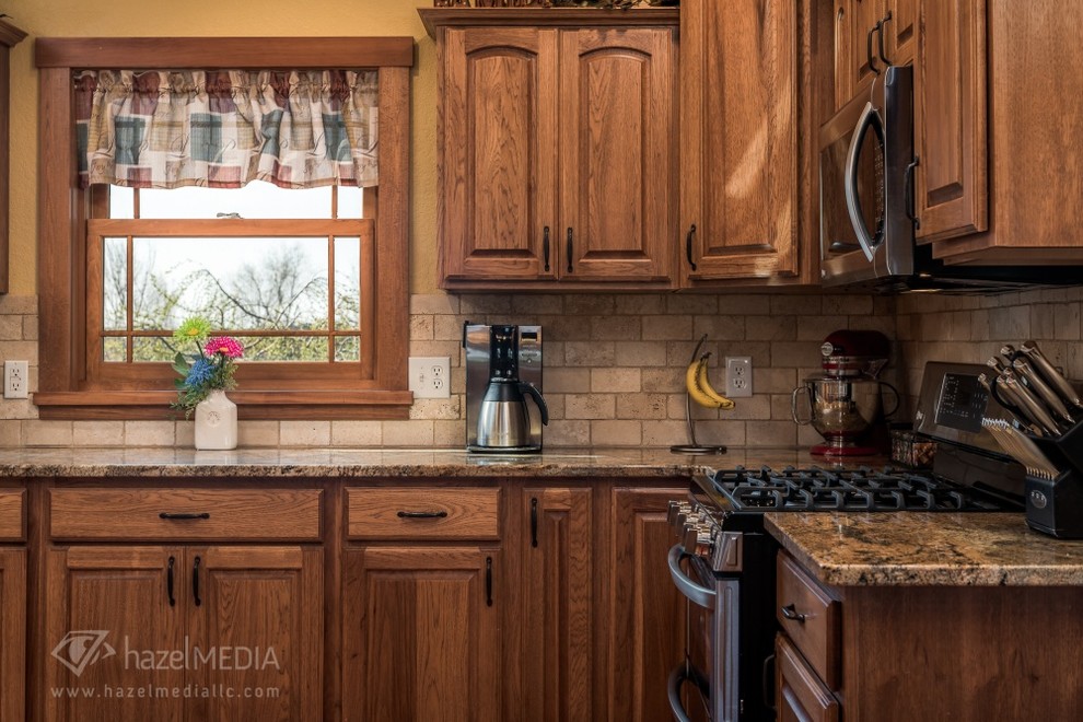 Kitchen - rustic kitchen idea