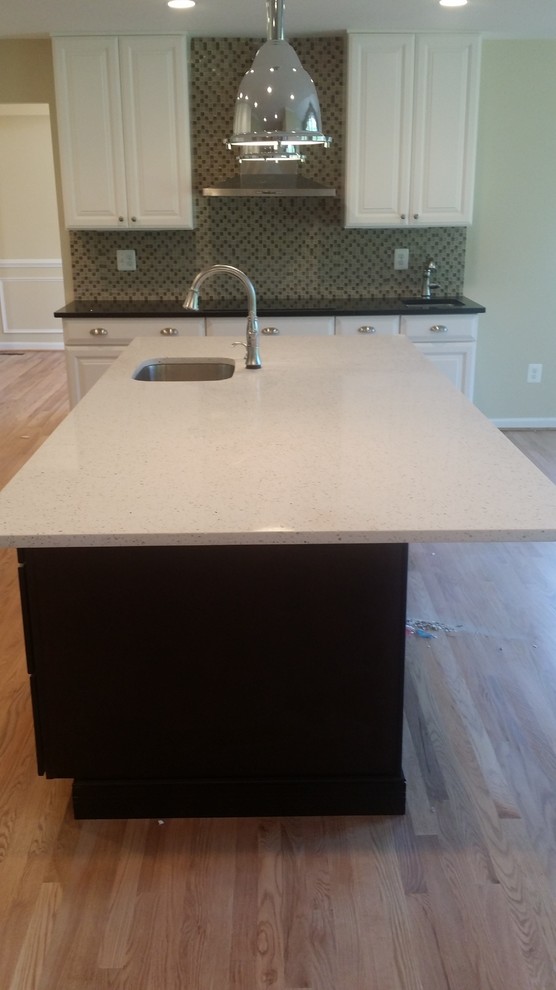 Tiled Backsplash - Kitchens