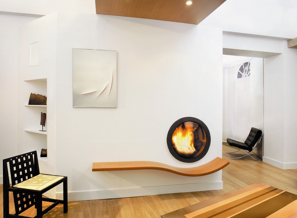 Minimalist home design photo in Devon