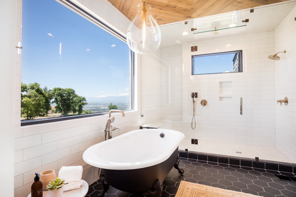 Photo of a contemporary bathroom in Salt Lake City.