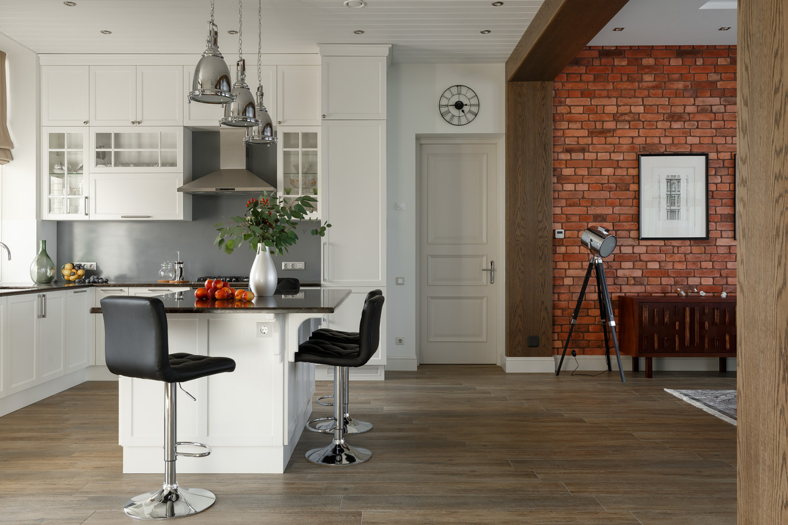 Дом на склоне